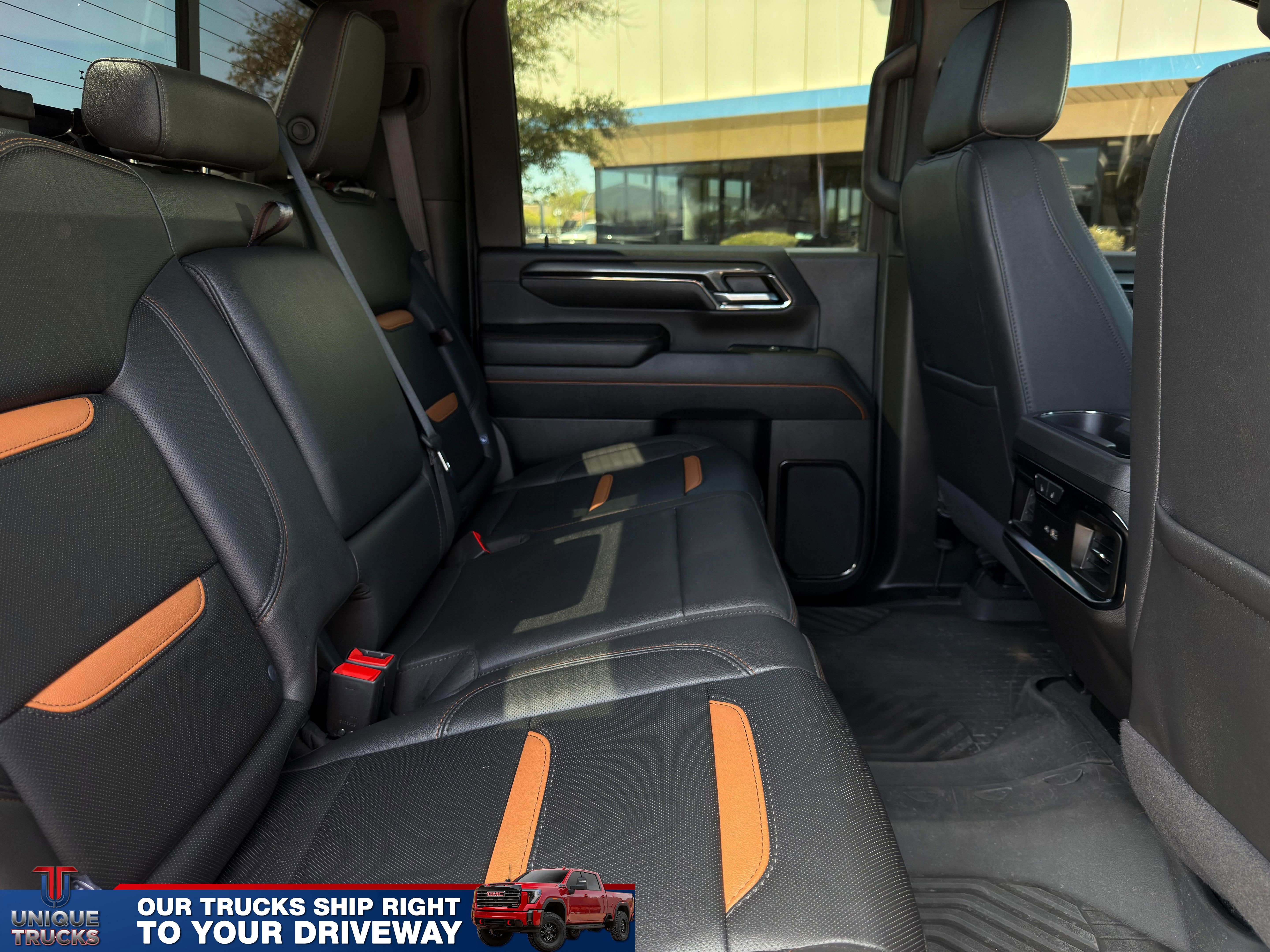 Used 2024 GMC Sierra 2500 AT4 w/ AT4 Premium Plus Package AWD/4WD image 26