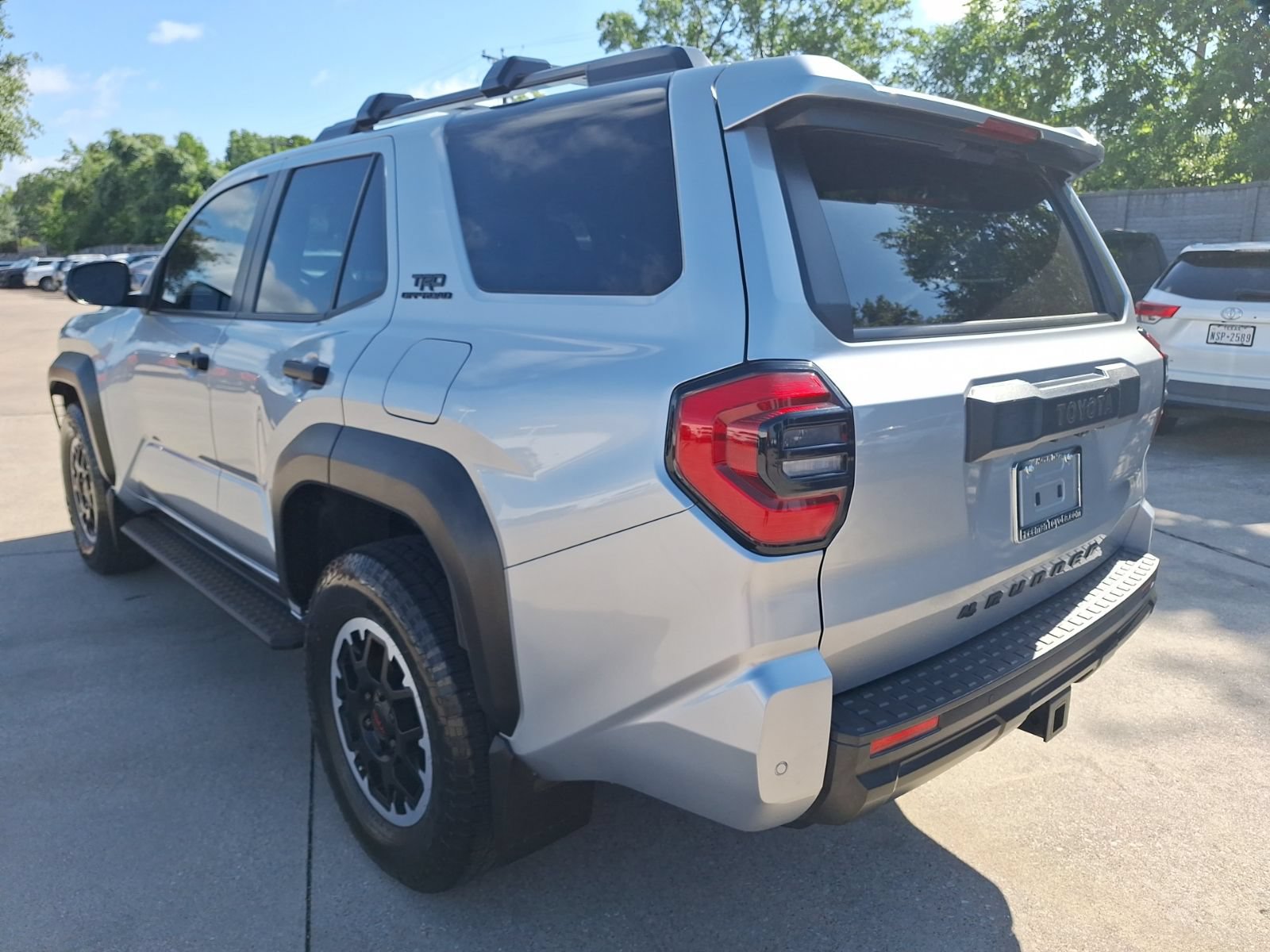 Used 2025 Toyota 4Runner TRD Off-Road AWD/4WD image 4
