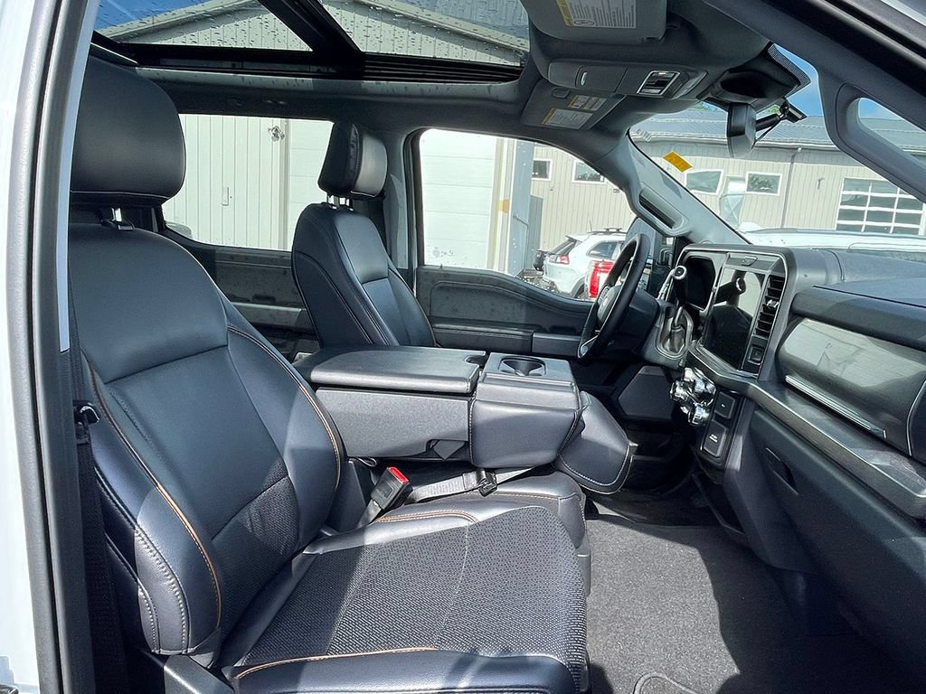 Used 2025 Ford F350 Lariat w/ Camper Package AWD/4WD image 34