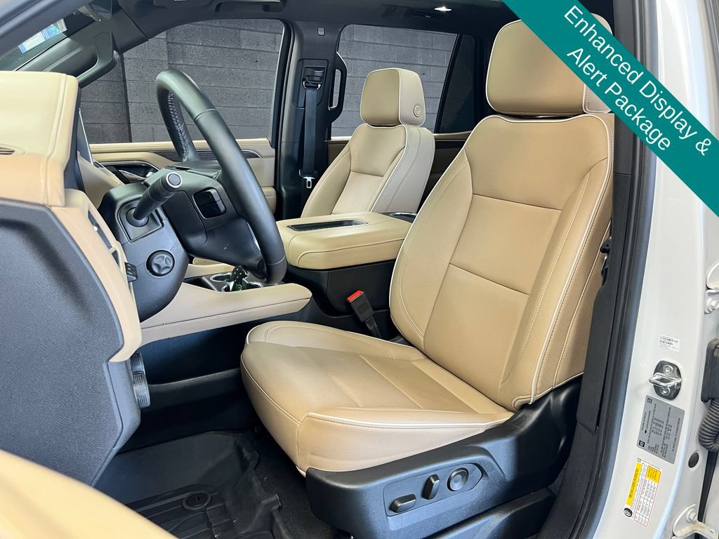 Used 2024 Chevrolet Tahoe Premier AWD/4WD image 5