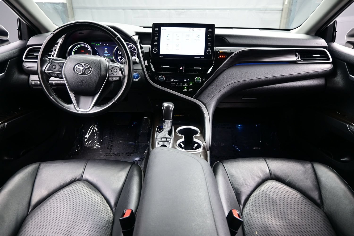 Used 2024 Toyota Camry XLE FWD image 17