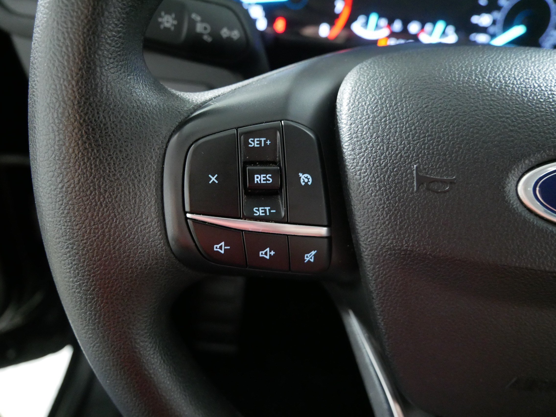 Used 2022 Ford Escape SE FWD image 27