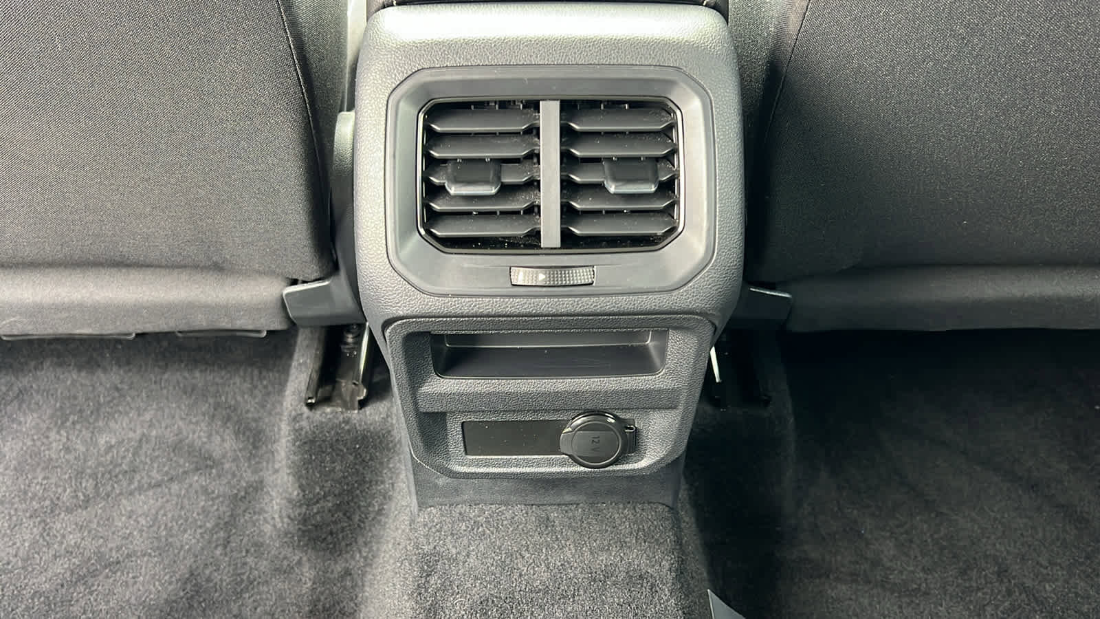 Certified 2022 Volkswagen Tiguan S image 25