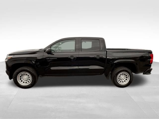 Used 2024 Chevrolet Colorado W/T image 11