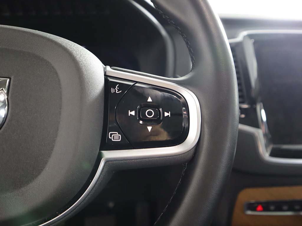 Used 2025 Volvo XC90 B6 Plus w/ Protection Package Premier AWD/4WD image 50