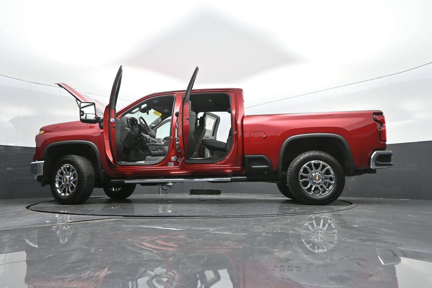 New 2026 Chevrolet Silverado 2500 LTZ w/ LTZ Premium Package image 57