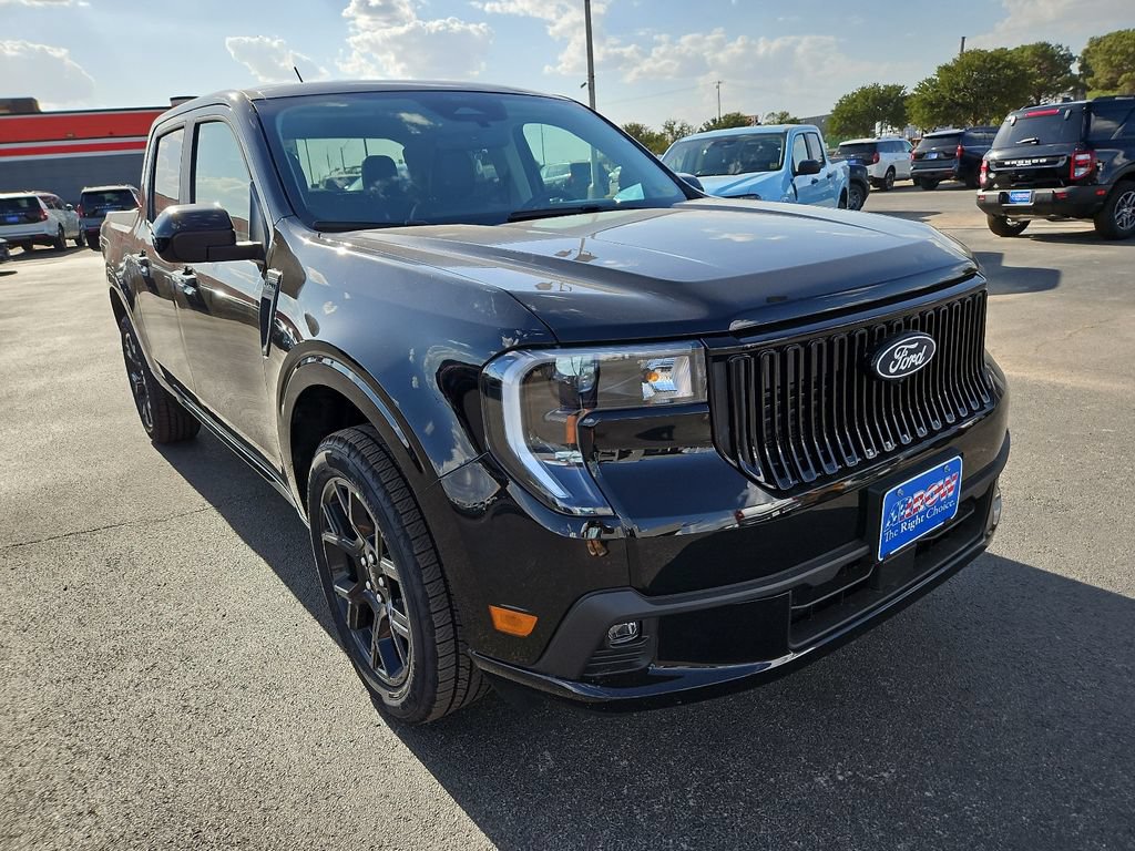 New 2026 Ford Maverick Lobo AWD/4WD image 2