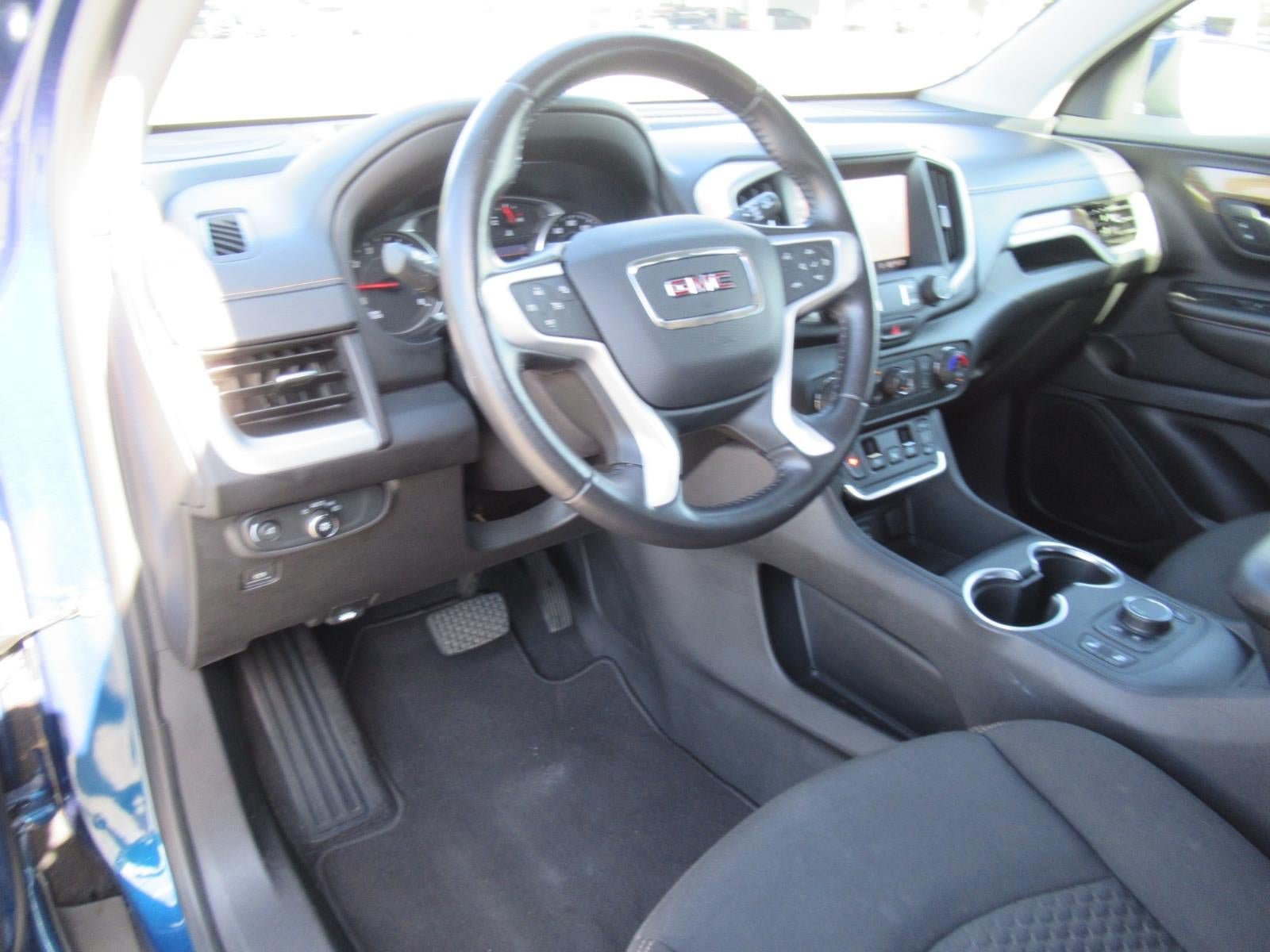 Used 2021 GMC Terrain SLE w/ Driver Convenience Package FWD image 17
