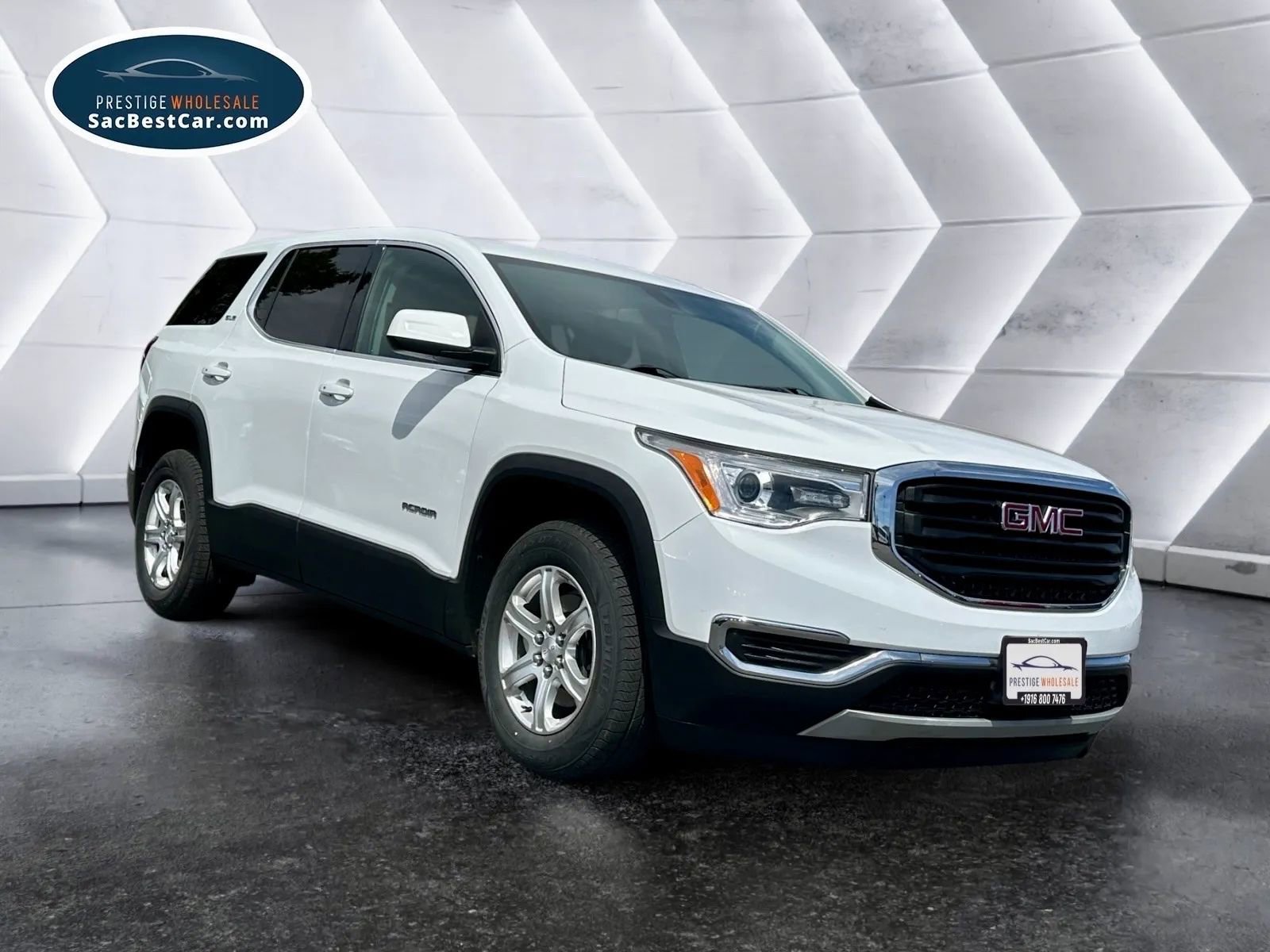 Used 2019 GMC Acadia SLE image 3