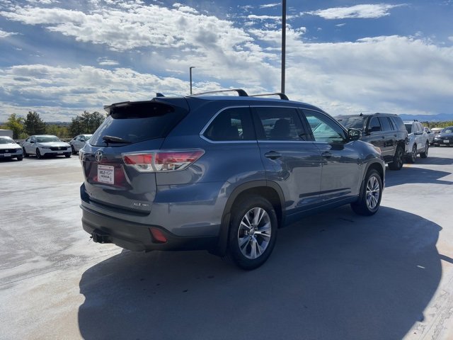 Used 2015 Toyota Highlander XLE image 8