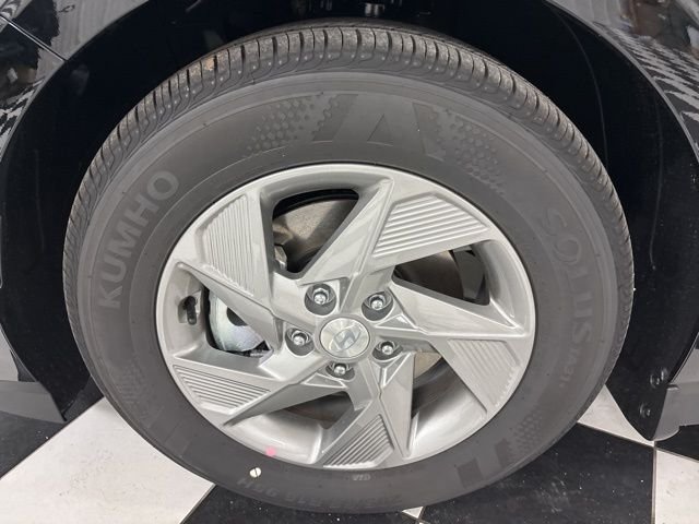 Used 2026 Hyundai Sonata SE FWD image 5