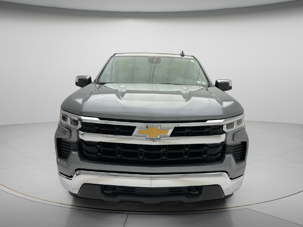 Used 2026 Chevrolet Silverado 1500 LT AWD/4WD image 2