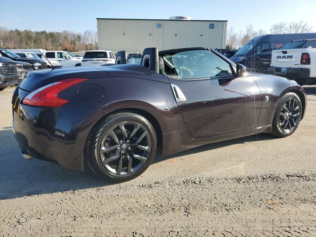 Used 2017 Nissan 370Z Touring image 12