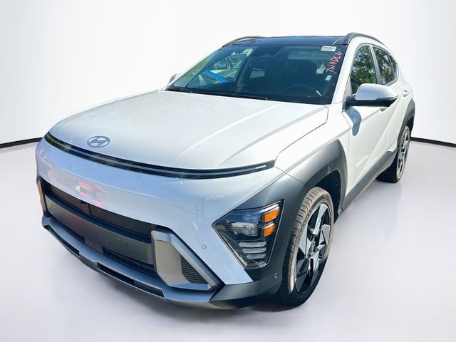 Used 2024 Hyundai Kona Limited AWD/4WD image 2