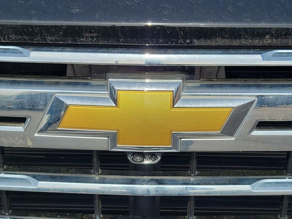Used 2024 Chevrolet Silverado 2500 LTZ w/ LTZ Convenience Package image 11
