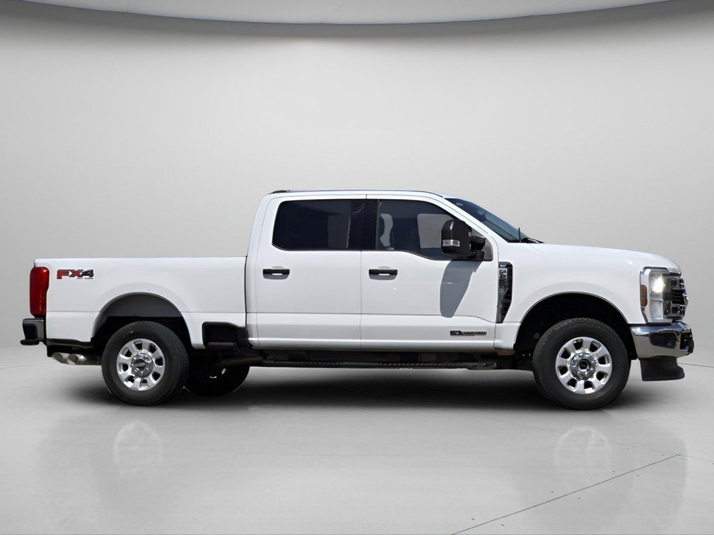 Used 2024 Ford F250 XLT w/ FX4 Off-Road Package image 21