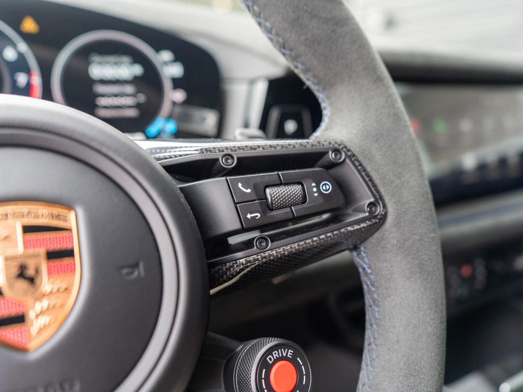 New 2026 Porsche Cayenne Turbo GT image 22