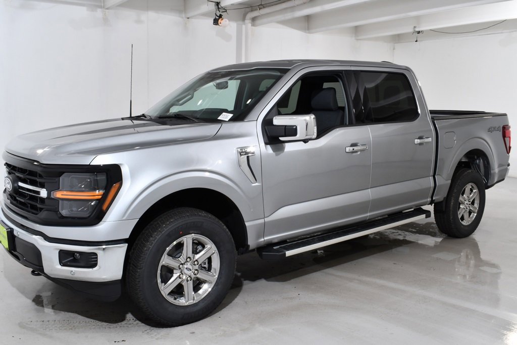 New 2025 Ford F150 XLT w/ Equipment Group 302A MID image 2