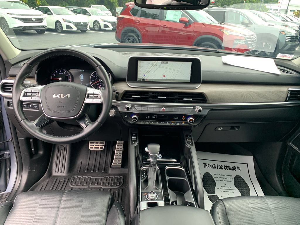 Used 2022 Kia Telluride SX w/ Nightfall Edition Package AWD/4WD image 19