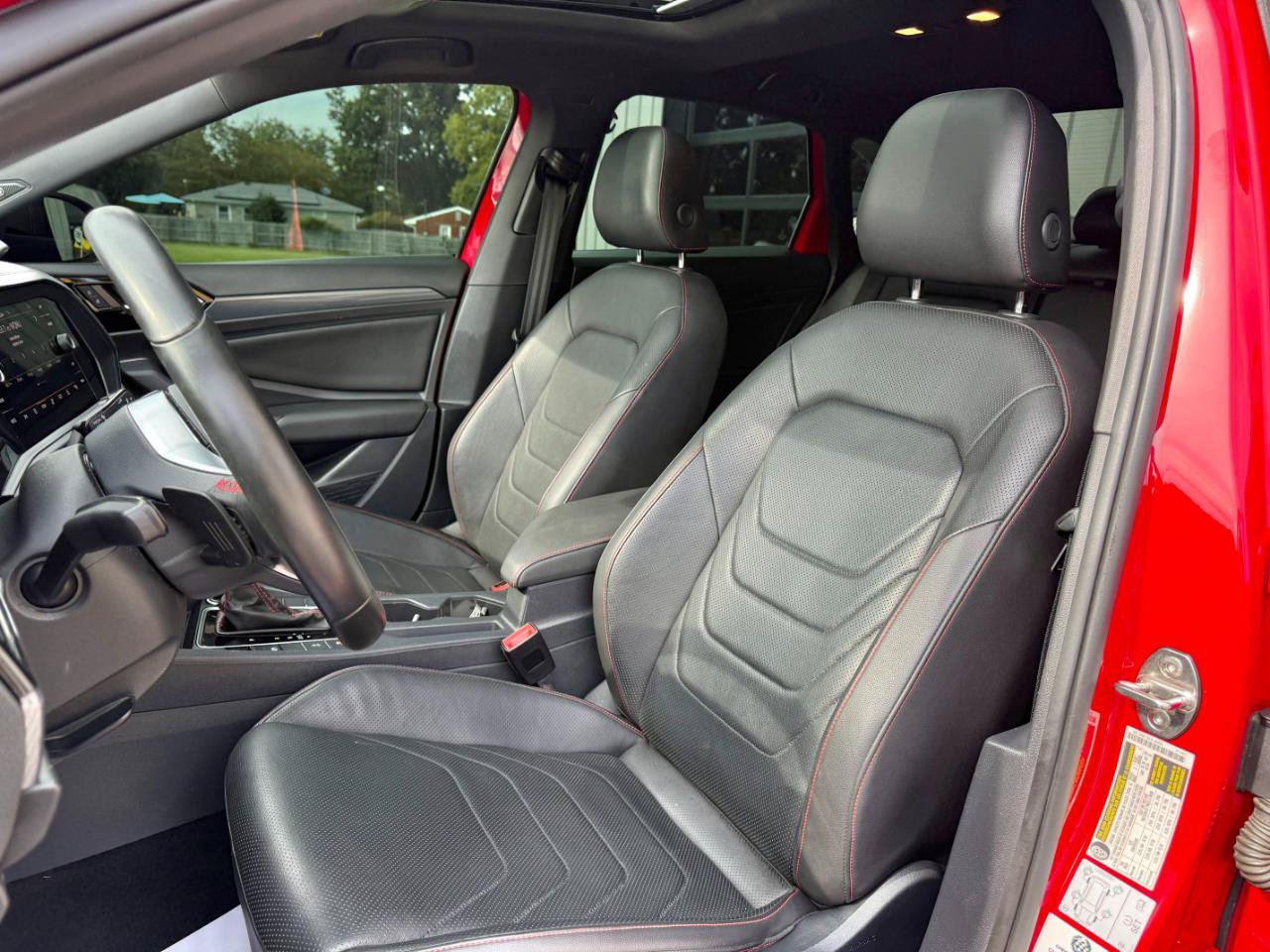 Used 2021 Volkswagen Jetta GLI Autobahn w/ GLI Autobahn Black Package FWD image 15