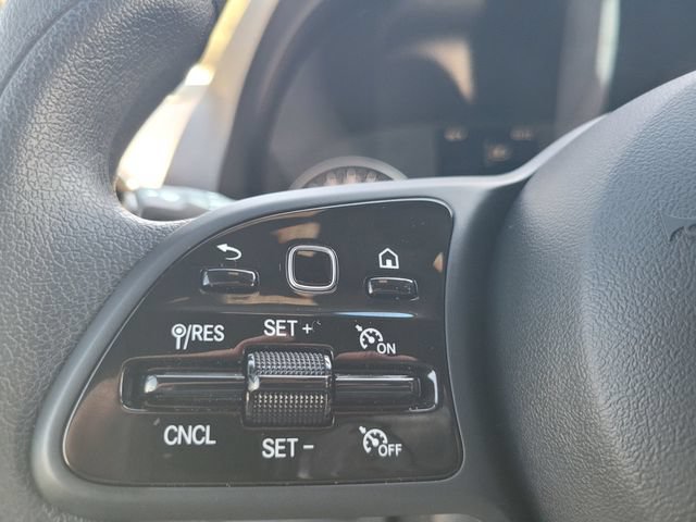 Used 2024 Mercedes-Benz Sprinter 2500 image 27