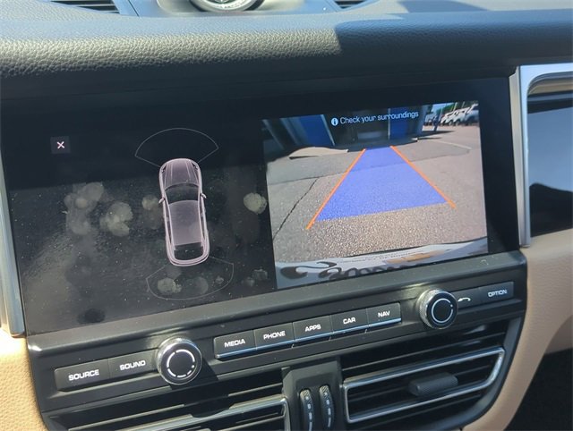 Used 2021 Porsche Macan image 15