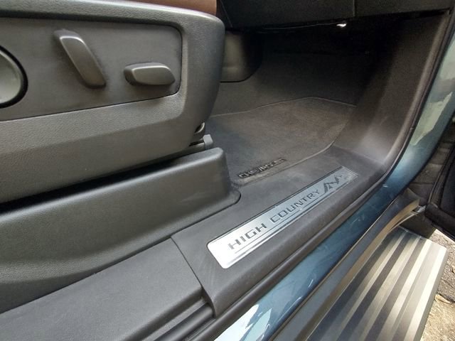 Used 2021 Chevrolet Tahoe High Country image 41