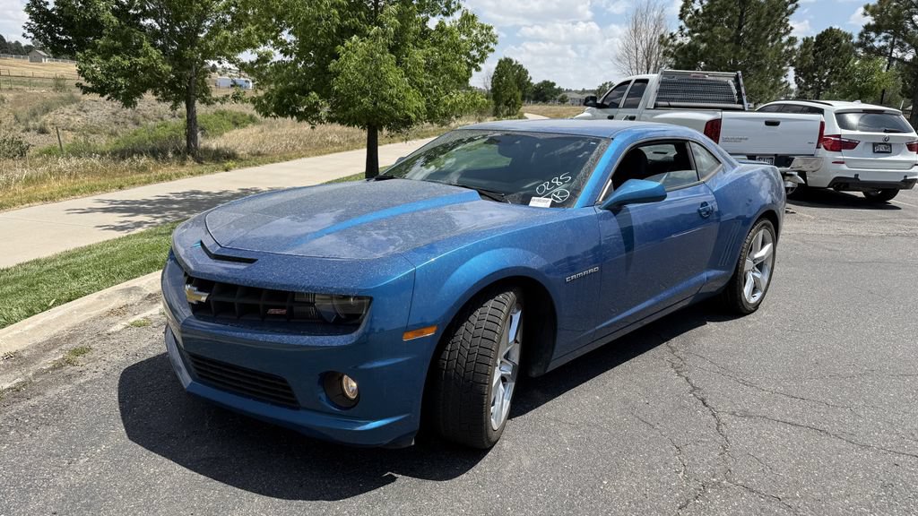 Used 2010 Chevrolet Camaro SS w/ RS Package RWD image 2