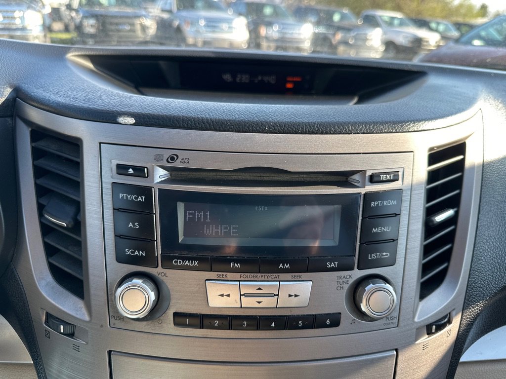 Used 2012 Subaru Outback 2.5i Premium image 18