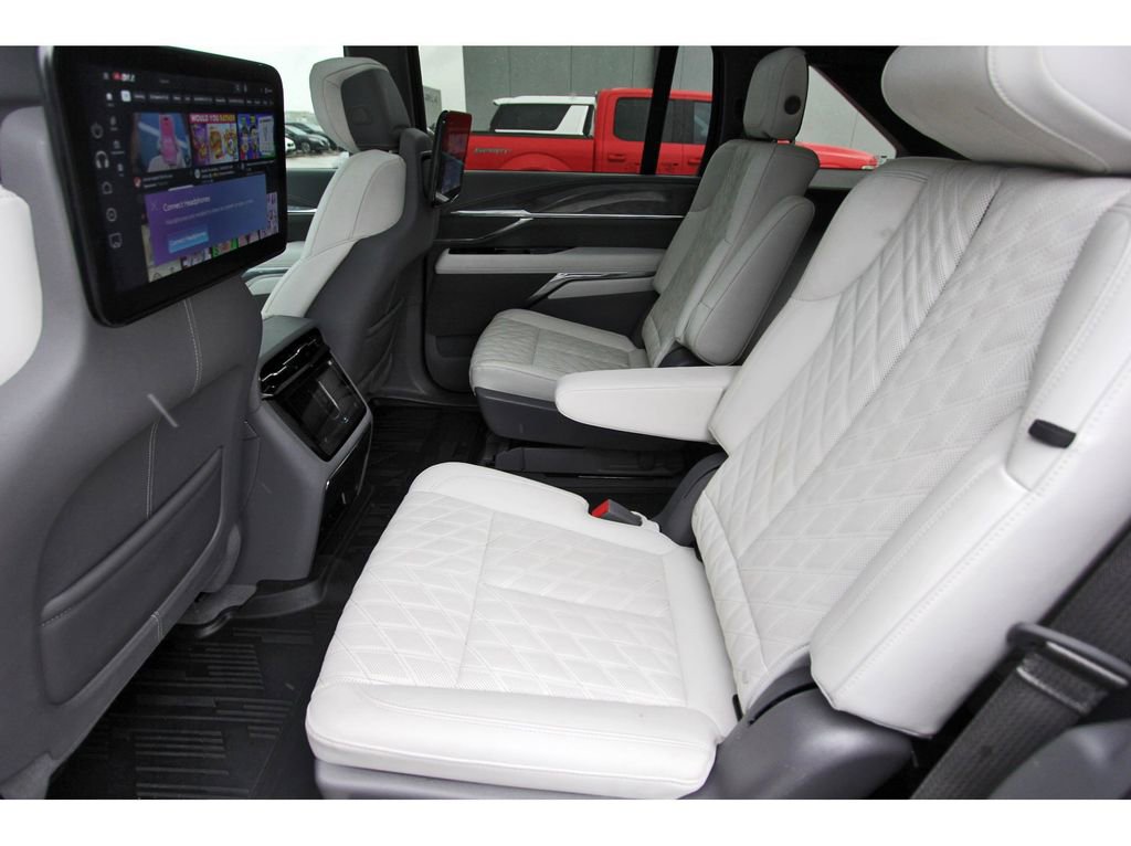 Used 2025 Cadillac Escalade IQ Sport 1 w/ Smart Trailering package image 7