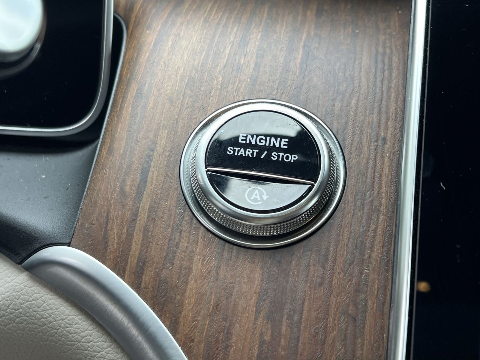 Certified 2026 Mercedes-Benz GLC 300 4MATIC image 38
