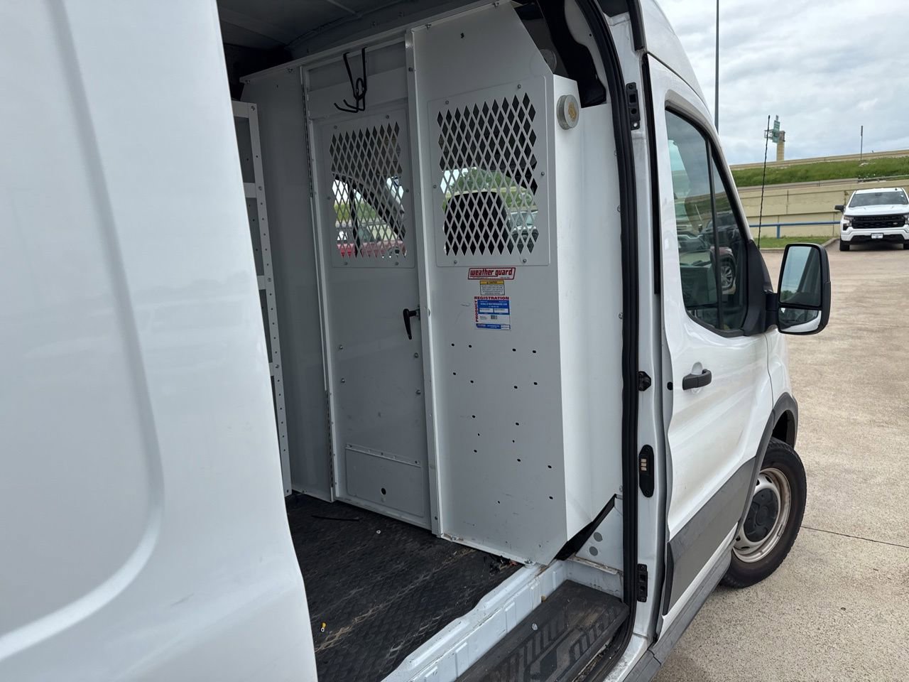 Used 2023 Ford Transit 250 Medium Roof image 11