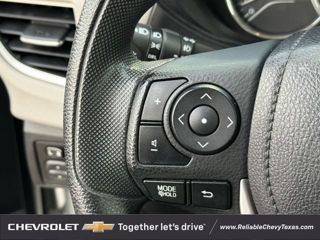 Used 2014 Toyota Corolla LE FWD image 14