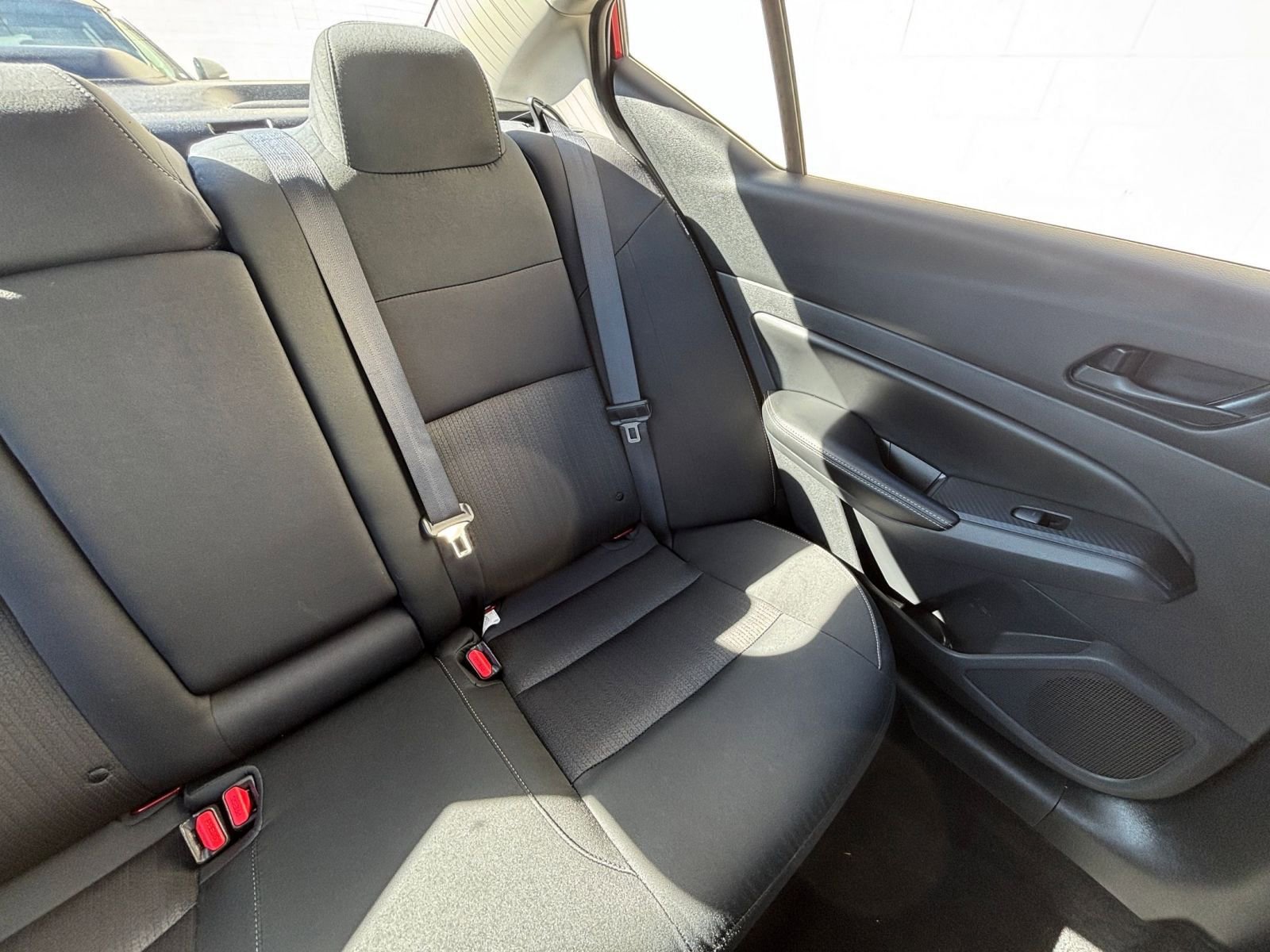 Used 2025 Nissan Altima 2.5 SV image 37