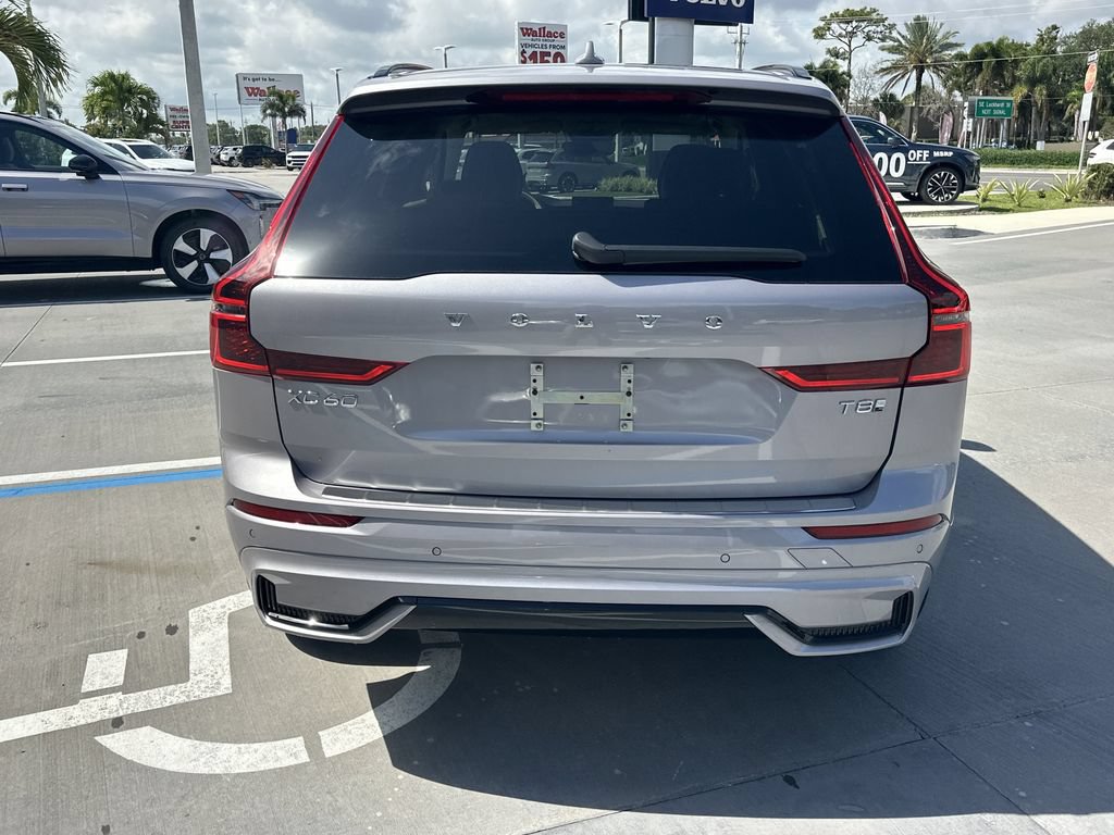 New 2026 Volvo XC60 T8 Ultra w/ Protection Package Premier AWD/4WD image 8