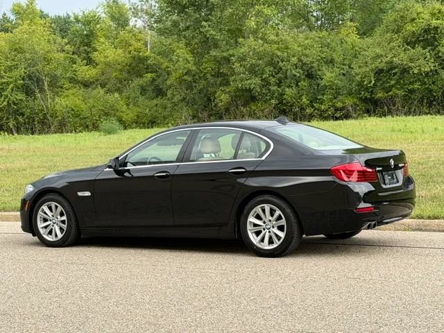 Used 2015 BMW 528i xDrive Sedan AWD/4WD image 32