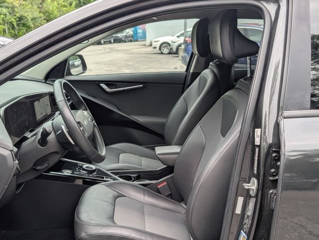 Used 2023 Kia Niro Wind w/ Wind Preserve Package FWD image 15