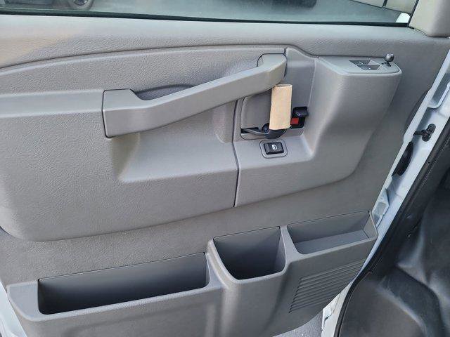 New 2025 Chevrolet Express 2500 w/ Driver Convenience Package RWD image 19