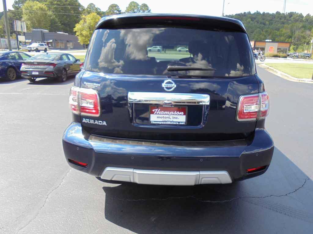 Used 2017 Nissan Armada SV AWD/4WD image 4