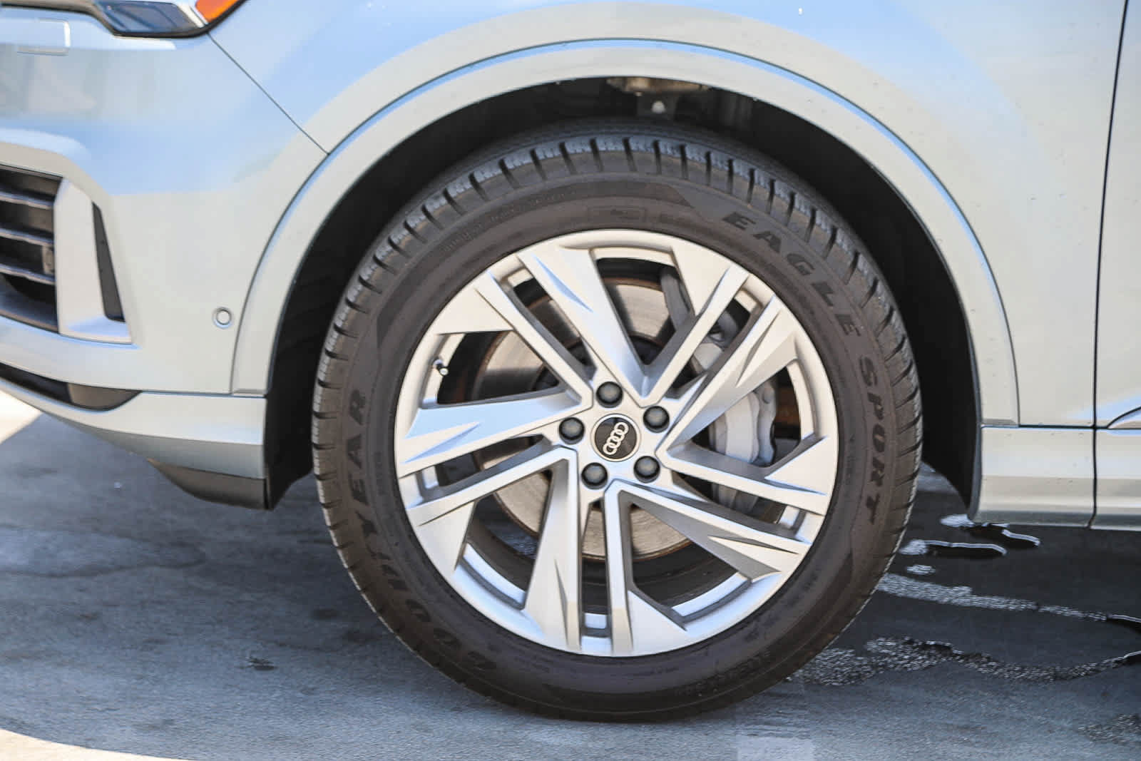 Used 2023 Audi Q7 3.0T Premium Plus AWD/4WD image 10