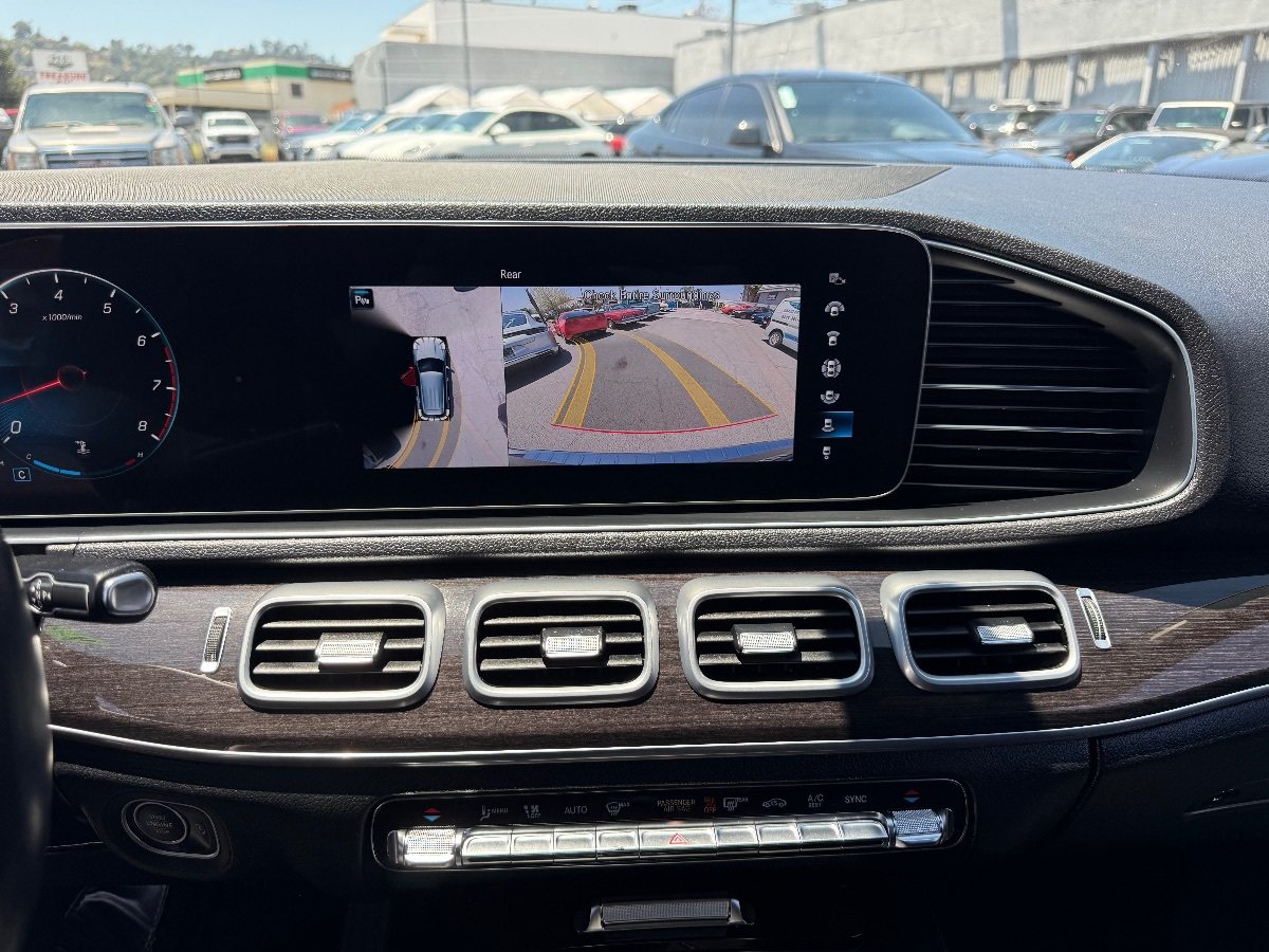 Used 2020 Mercedes-Benz GLE 350 w/ 3rd Row Seat Package image 25