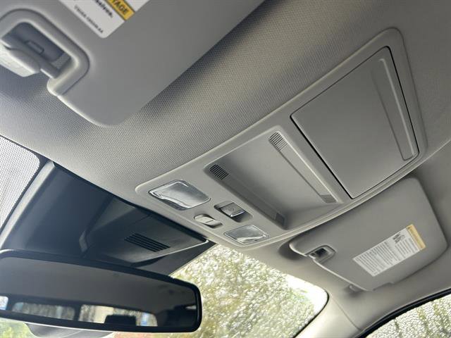 Used 2025 Ford Ranger Lariat w/ FX4 Off-Road Package image 16