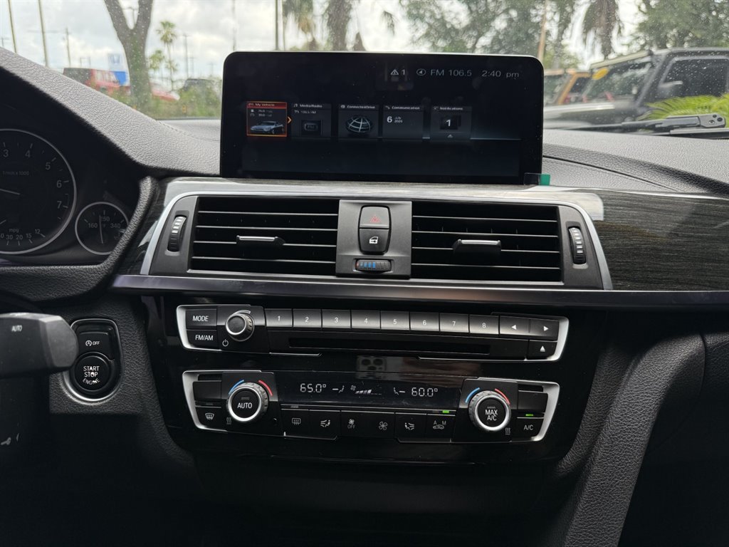 Used 2018 BMW 330i Sedan RWD image 23