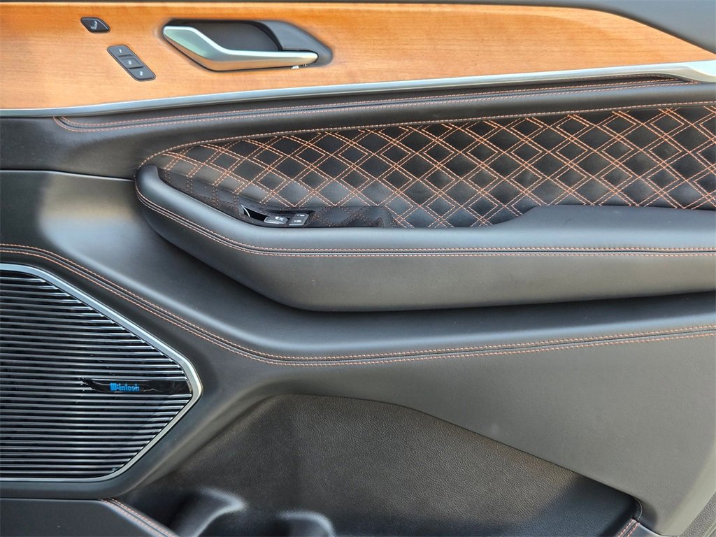 Used 2023 Jeep Grand Cherokee Summit image 27