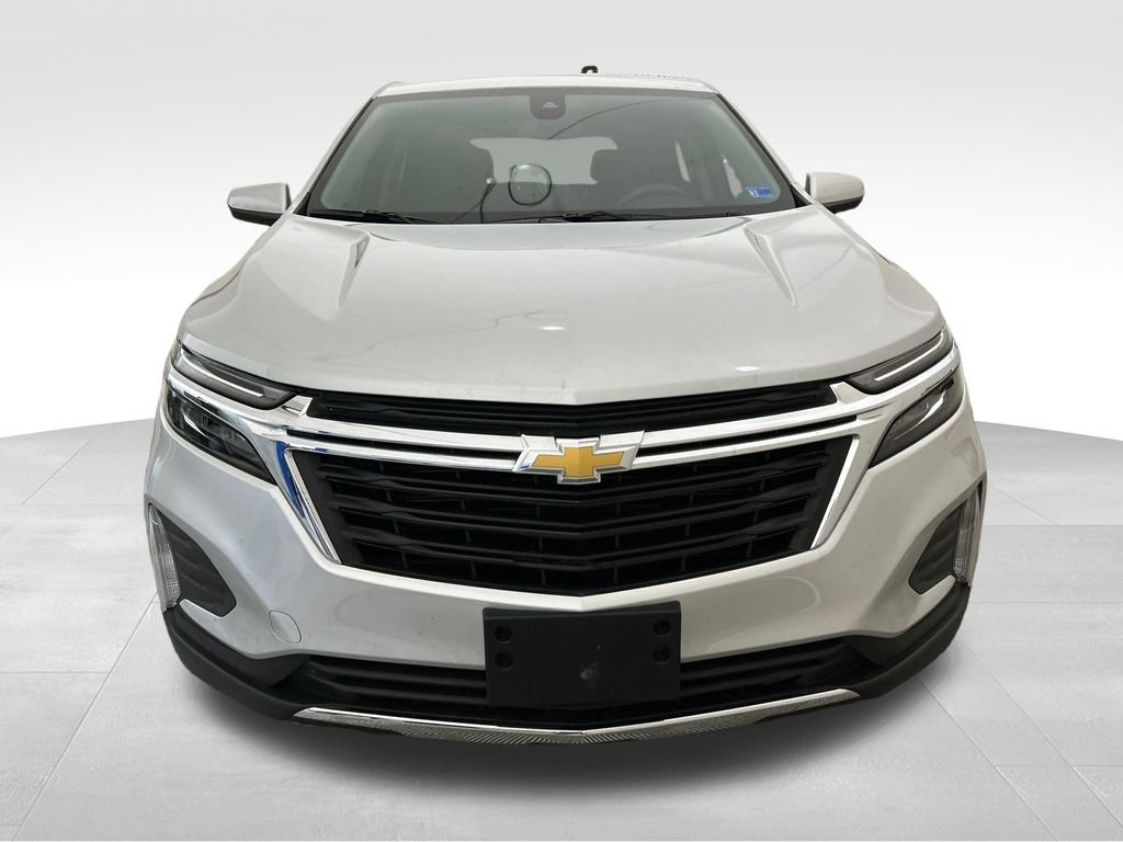 Used 2022 Chevrolet Equinox LT w/ LPO, Floor Liner Package FWD image 9
