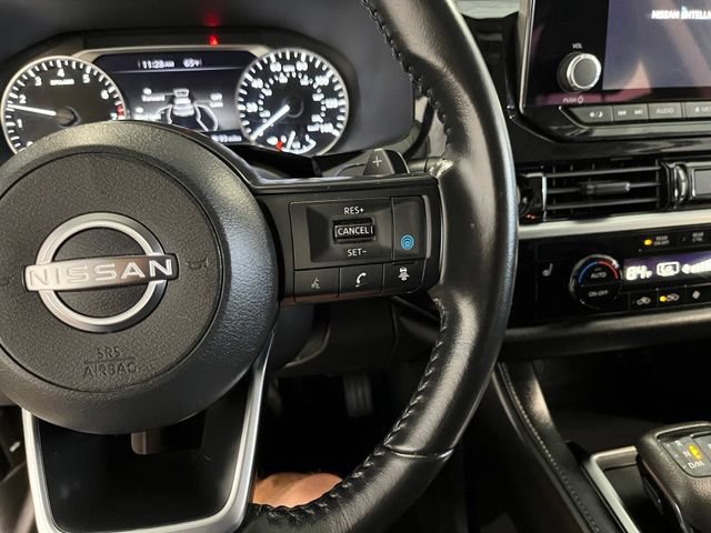Used 2024 Nissan Pathfinder SV FWD image 27