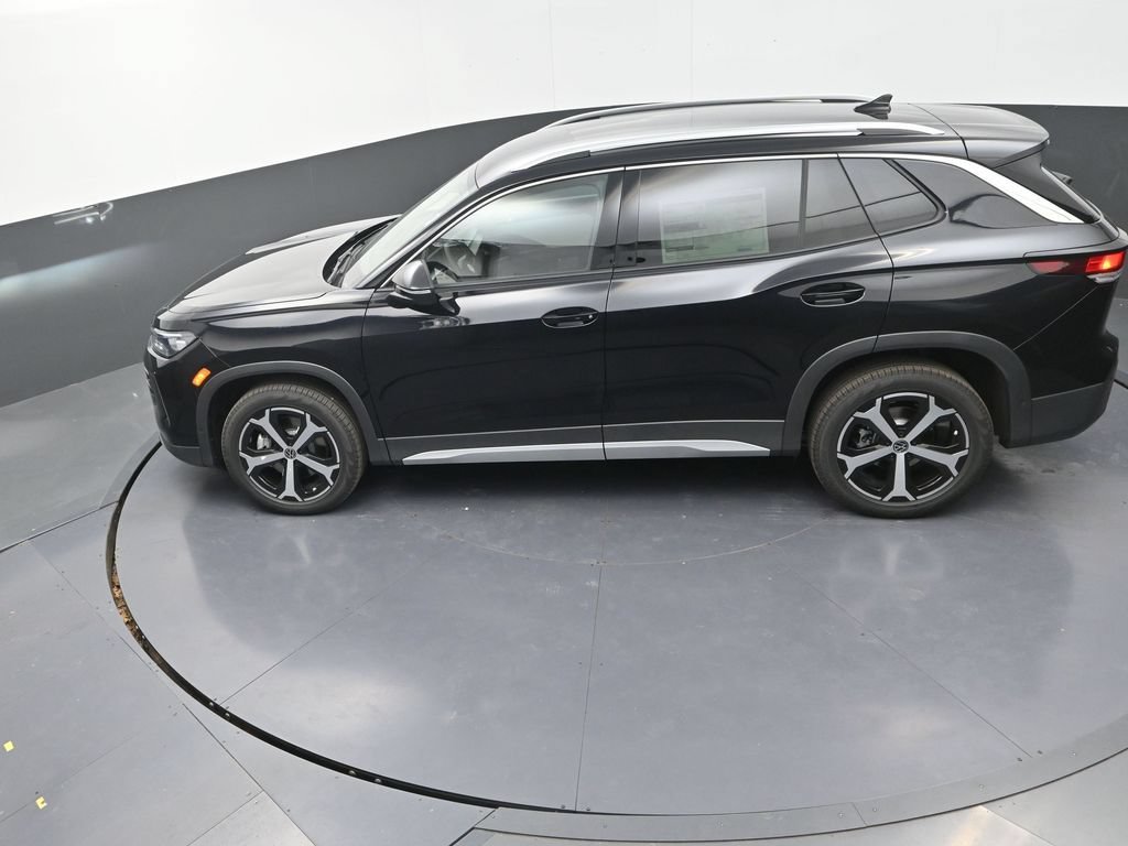 New 2026 Volkswagen Tiguan SE AWD/4WD image 16