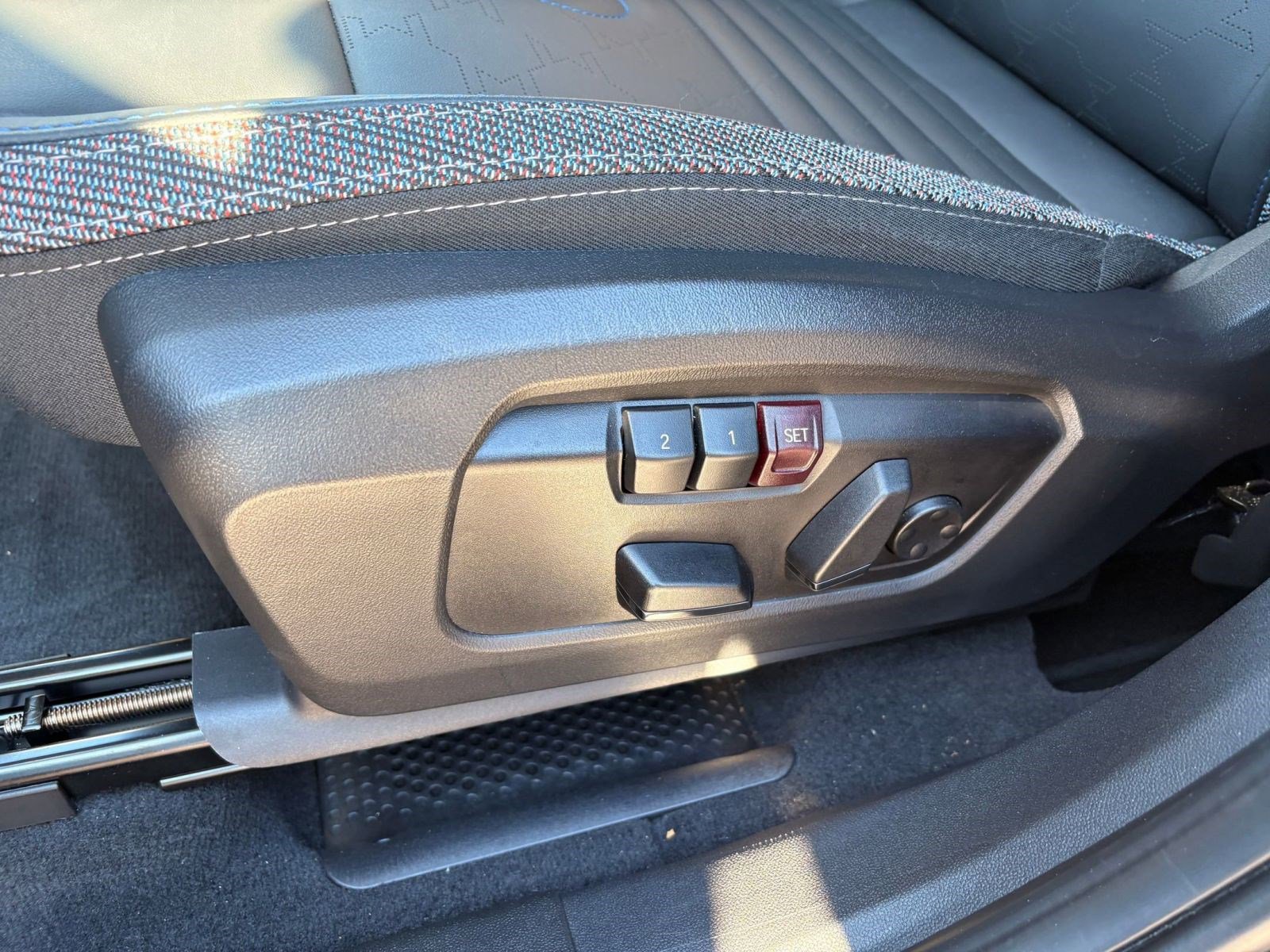 Used 2025 MINI Cooper Countryman S w/ Comfort Package Max image 14