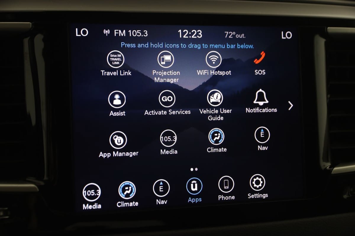 Used 2020 Chrysler Pacifica Touring FWD image 33