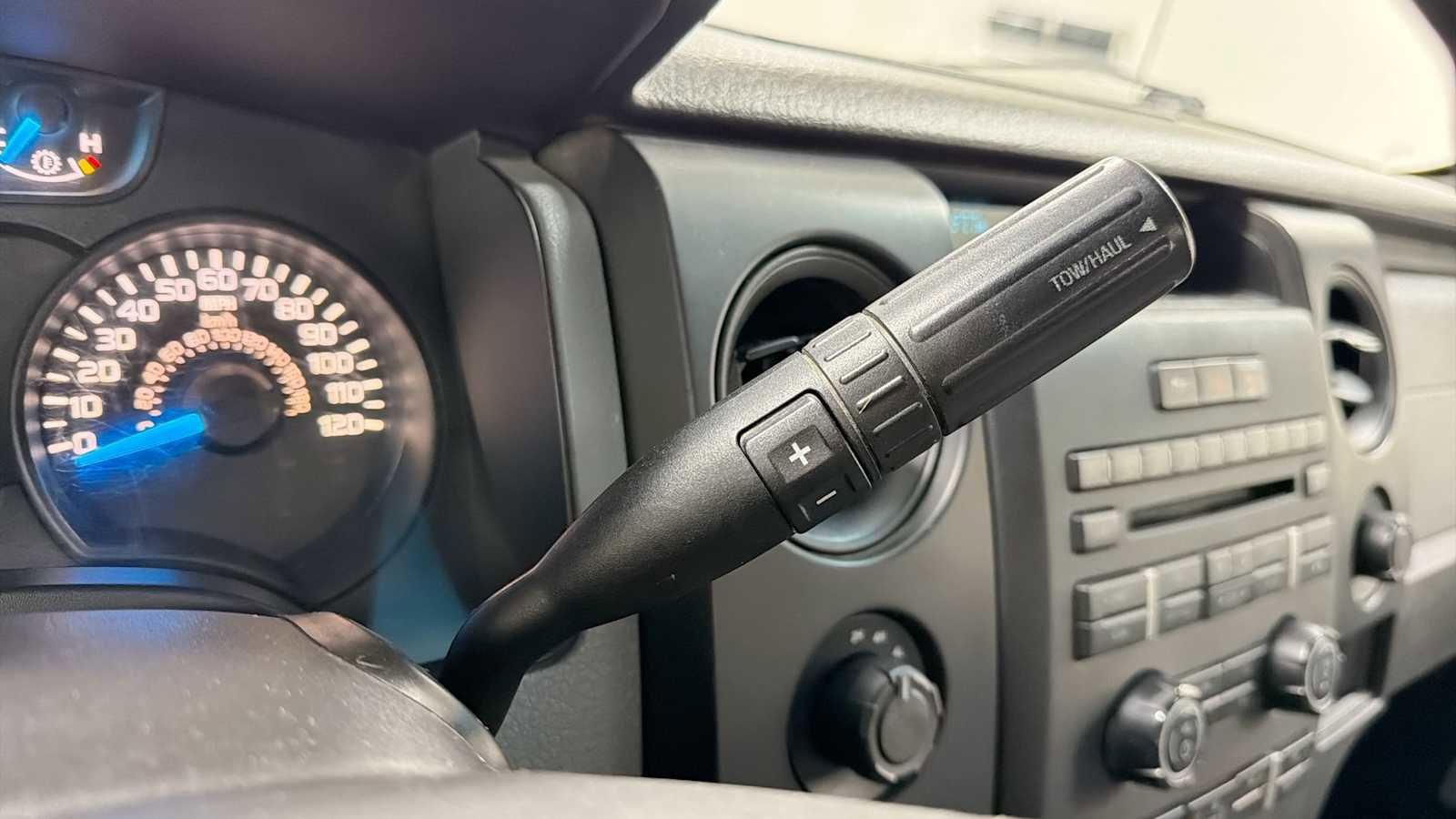 Used 2013 Ford F150 STX w/ Mid Equipment Group AWD/4WD image 20